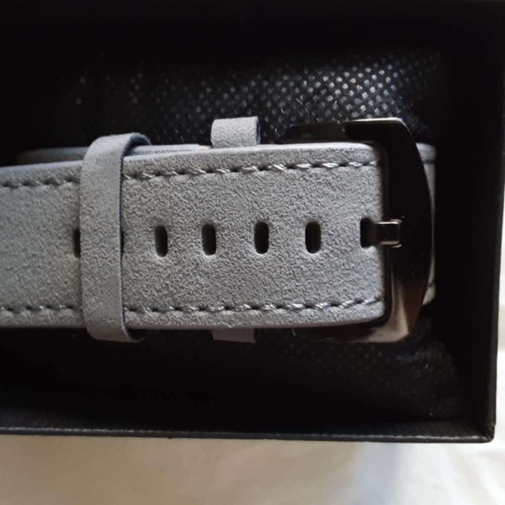 Luxury Minimalist Men's Watches Water Resistant Stainless Steel Back - Picture 3 of 4
